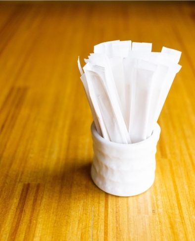 TOOTHPICKS  DOLPHIN PAPER WRAPPED PER PIECE   